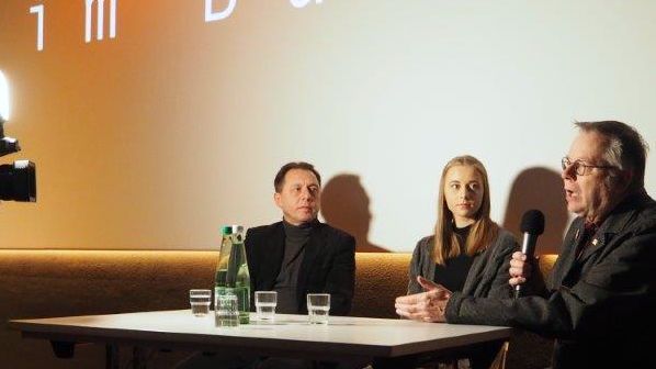 Fragen beantworten – auch vor der Kamera des regionalen TV-Programms